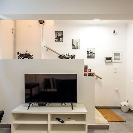 Hilton Area Brand New Comfortable Apartment Atina Dış mekan fotoğraf
