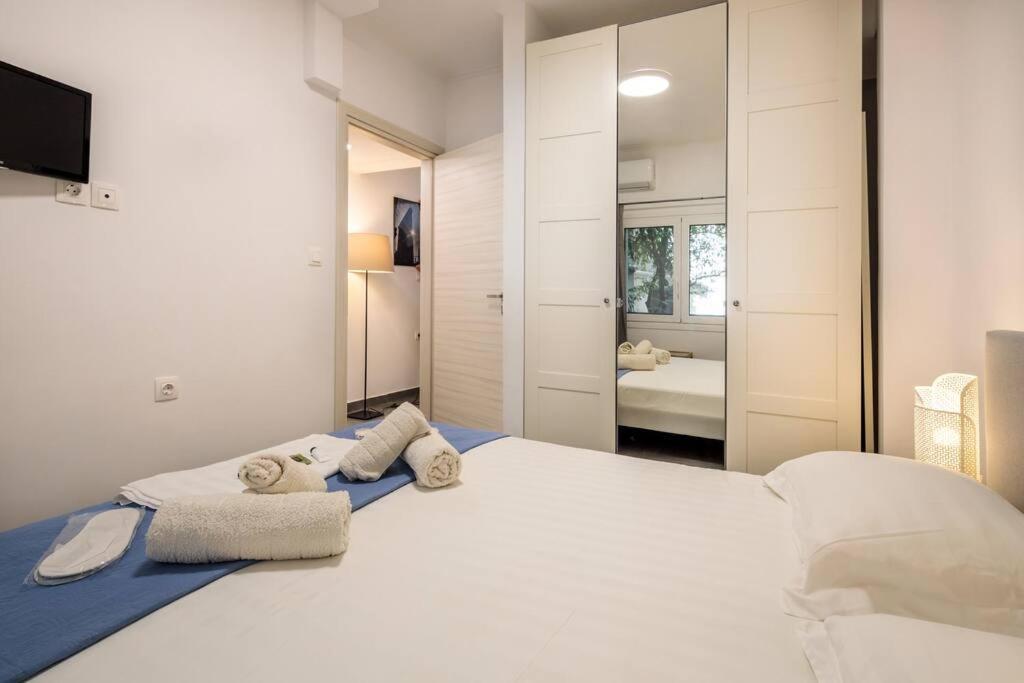 Hilton Area Brand New Comfortable Apartment Atina Dış mekan fotoğraf